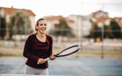 5 Accessoires pour le court de tennis dont vous avez besoin pour le court de votre école.