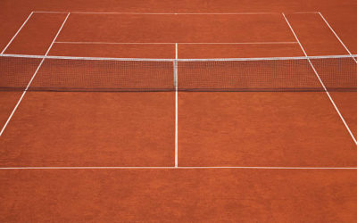 5 raisons pour lesquelles avoir un court de tennis dans votre jardin est mieux que d’aller sur un court public.
