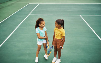 Construction Mini tennis a Gordes : Pourquoi choisir un terrain en dur ?