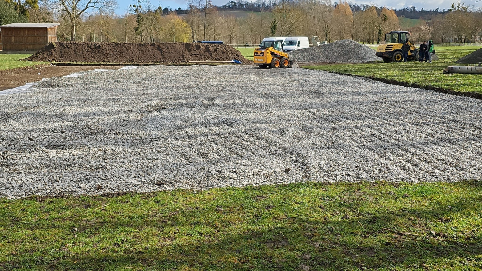 Court de tennis à surface béton poreux