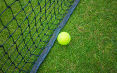 Réglementation en vigueur pour la rénovation de courts de tennis à Fréjus