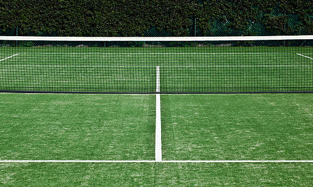 L'importance de respecter les dimensions d'un court de tennis est cruciale, surtout lors de la construction d'un court de tennis à Mougins