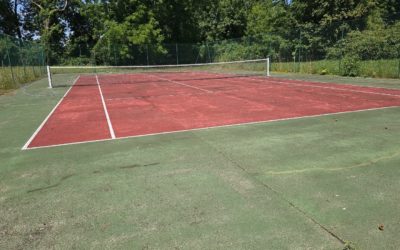 Pourquoi les courts de tennis construits par Service Tennis à Mougins offrent-ils une performance et une durabilité optimales ?