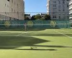 La qualité de la construction de votre terrain de tennis dépend en grande partie du professionnel pour le travail.