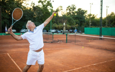 Comment les experts de Service Tennis choisissent-ils les matériaux pour la construction de courts de tennis en terre battue à Nice ?
