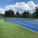 Dans le monde de la construction de courts de tennis à Mougins, Service Tennis se distingue par son expertise. Ils garantissent la durabilité