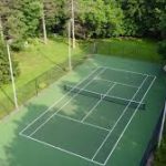 L'adaptation aux différents styles de jeu est cruciale pour les courts de tennis de Service Tennis à Mougins et assure une expérience de jeu