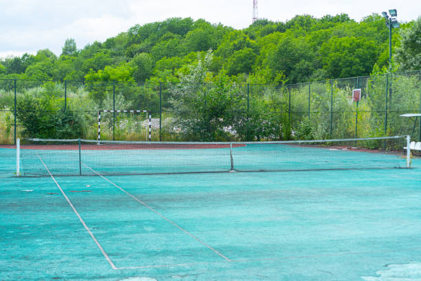 maintenance de courts de tennis en béton poreux à Mougins 