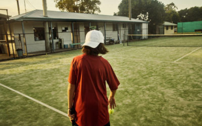 Pourquoi l’utilisation de matériaux innovants est-elle importante pour les courts de tennis de Service Tennis à Mougins ?