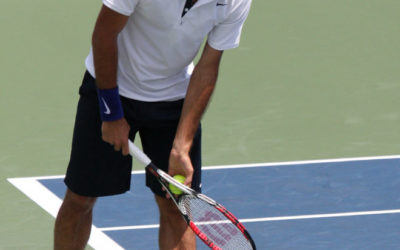 Pourquoi la conformité aux normes de sécurité est-elle une priorité pour Service Tennis à Mougins ?