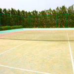 la gestion active des aspects techniques complexes dans la construction du court de tennis à Mougins est la marque
