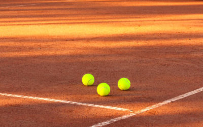 L&rsquo;Importance de l&rsquo;Orientation du Terrain pour un Constructeur de Terrains de Tennis à Nice