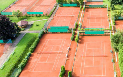 Quelles sont les options de financement proposées par les constructeurs de terrain de tennis à Nice ?