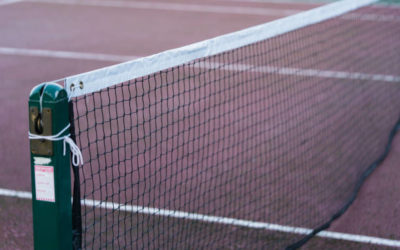 L’importance des espaces de restauration et de loisirs dans les complexes de tennis de Service Tennis à Mougins