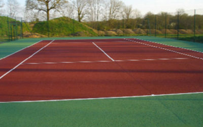 Construction de Court de Tennis à Paris : Gestion des Variations de Terrain et de Sol