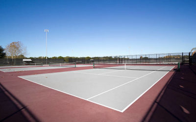 Constructeur terrain de tennis Alpes-Maritimes en béton poreux : La Gestion Logistique de Projets