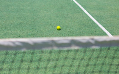 Construire des Terrains de Tennis en Béton Poreux dans les Alpes-Maritimes : Une Contribution à la Promotion du Tennis