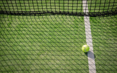 Constructeur de Courts de Tennis en Gazon Synthétique à Nice : S&rsquo;Adapte aux Caprices Météorologiques !