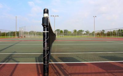 Constructeur de Court de Tennis à Antibes dans les Alpes Maritimes : L’influence des Préférences des Clients sur la Conception