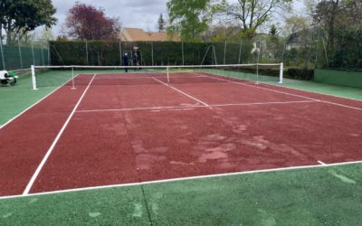 Constructeur de Court de Tennis à Antibes dans les Alpes-Maritimes : Comment Intégrer des Solutions Écologiques dans la Construction de Courts de Tennis ?