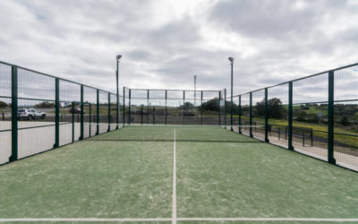 Comment Service Tennis garantit-il la qualité de ses constructions de courts de tennis ?