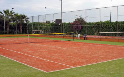 Constructeur de Courts de Tennis en Alpes-Maritimes : Solutions pour la Gestion de l’Eau de Pluie sur les Courts