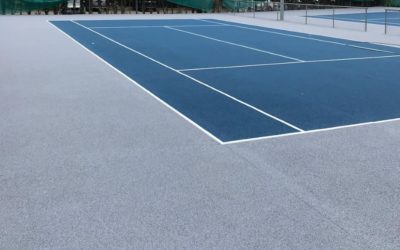 Constructeur de Court de Tennis à Nice dans les Alpes-Maritimes : L’Impact des Règlements Locaux sur la Construction de Courts en Milieu Urbain