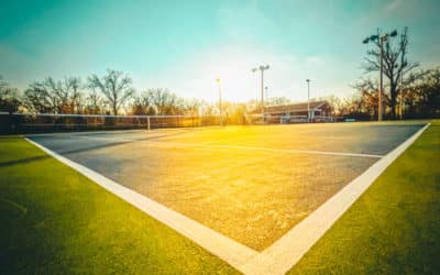 Construction courts de tennis à Toulon: Quelles stratégies pour créer un court de tennis qui s&rsquo;intègre dans l&rsquo;environnement naturel de Toulon ?