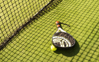 Constructeur de Terrains de Tennis en Gazon Synthétique à Nice : Garantir Qualité et Conformité