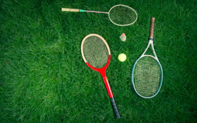 Construction terrain de tennis en gazon synthétique Toulon : Quelle est l’approche de Service Tennis pour les terrains de tennis adaptés aux enfants et aux jeunes joueurs ?