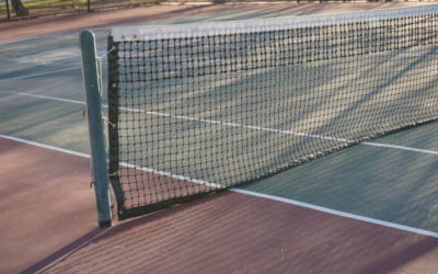 Constructeur court de tennis en béton poreux à Nice: Comment personnalisez-vous les courts pour des événements ou des tournois spéciaux ?