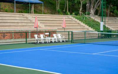 Construction Court de Tennis Toulon : Service Tennis et l&rsquo;Éclairage Éco-Efficace