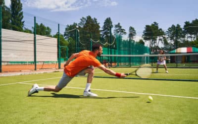 Construction Terrain de Tennis à Toulon : Service Tennis et ses Espaces de Repos et de Détente