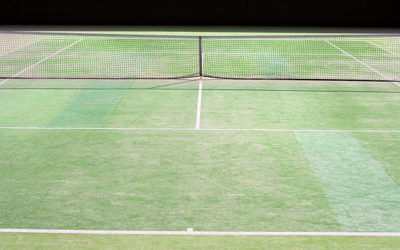 Construction de courts de tennis à Toulon : Les stratégies de Service Tennis pour minimiser les interruptions de jeu