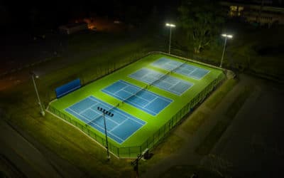 Construction terrain de tennis Toulon : Quelles sont les options de revêtement de surface proposées par les entreprises locales ?