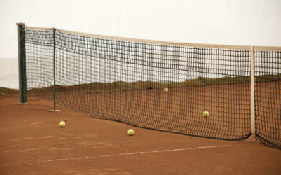 Constructeur de Court de Tennis à Antibes dans les Alpes Maritimes : L’Impact des Variations Saisonnières sur les Courts de Tennis
