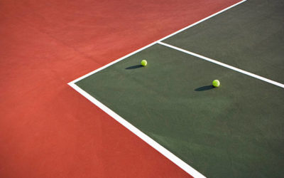 Construction court de tennis Toulon: Comment Service Tennis assure-t-il la conformité de ses projets avec les normes environnementales locales en matière de construction ?
