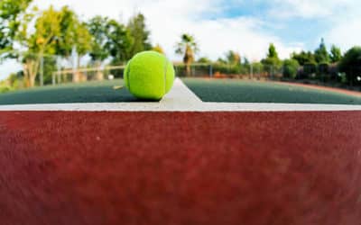 Construction courts de tennis à Toulon: Comment choisir un système de revêtement qui prolonge la durée de vie d&rsquo;un court de tennis ?
