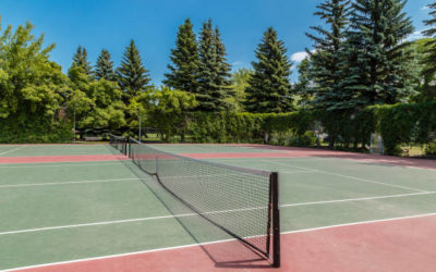 Construction de courts de tennis à Toulon : L&rsquo;Intégration des Technologies de Contrôle Environnemental par Service Tennis