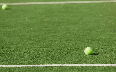 Construction terrain de tennis en gazon synthétique à Toulon : Comment Service Tennis gère-t-il les aspects logistiques ?