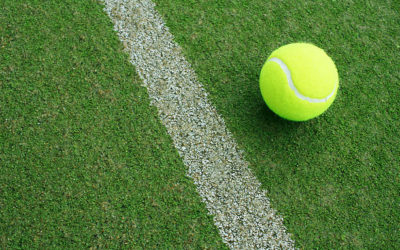 Construction terrain de tennis en gazon synthétique à Toulon : Service Tennis et ses solutions face aux conditions météorologiques extrêmes