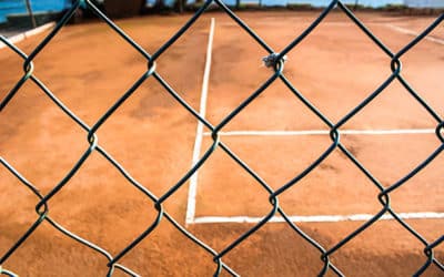 Comment les technologies modernes sont-elles intégrées dans la construction d&rsquo;un court de tennis à Toulon ?