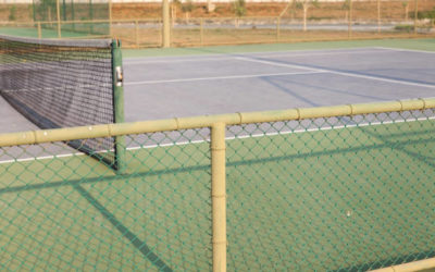 Comment l’ajout d’accessoires peut améliorer l’expérience de jeu sur votre court de tennis ?