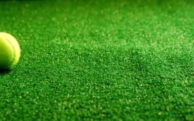 Construction terrain de tennis en gazon synthétique à Toulon : Les caractéristiques anti-glissement de Service Tennis