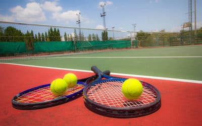 Construction terrain de tennis Toulon : Conseils pour la Sélection d’Équipements de Tennis