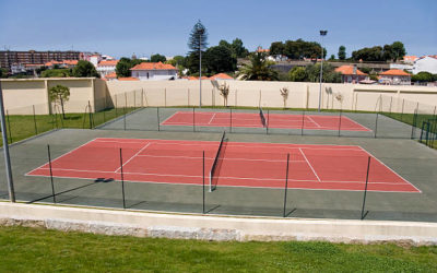Rénovation courts de Tennis à Mougins : Pourquoi est-il essentiel d’informer les joueurs des règles de sécurité sur le court de tennis ?