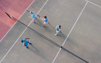 Constructeur Court de Tennis en Béton Poreux à Nice : Comment le Béton Poreux Influence-t-il la Qualité de Jeu pour les Joueurs de Différents Niveaux ?