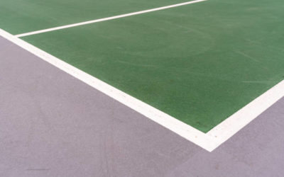 Constructeur court de tennis en béton poreux A Nice : Proposez-vous des designs adaptés pour les écoles et les institutions éducatives ?