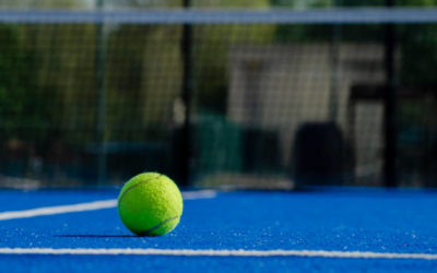 Construction Court de Tennis Toulon : Options de Service Tennis avec Protection Contre les Intempéries pour Spectateurs