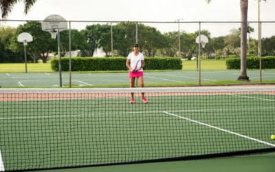 Construction Court de Tennis Toulon : Avantages des Revêtements de Sol à Faible Entretien
